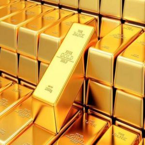 الذهب يرتفع مع تراجع النفط