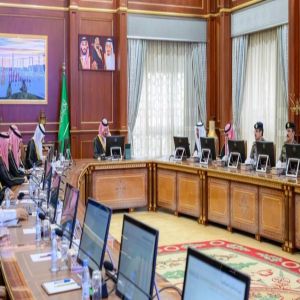 أمير المدينة المنورة يرأس اجتماع اللجنة الدائمة للحج والعمرة بإمارة المنطقة