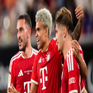 دياز يقود بايرن ميونيخ للفوز على أستون فيلا وديًا