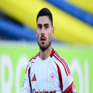 نيوم يعلن تعاقده مع اليوناني جيورجوس ماسوراس