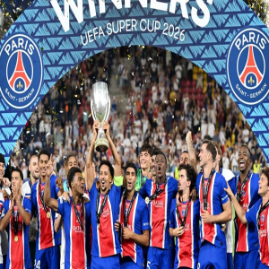 سان جيرمان يهزم أستون فيلا ويتوج بكأس السوبر الأوروبي