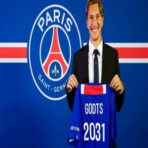 باريس سان جيرمان يوقع مع البلجيكي ميكا غودتس حتى 2031