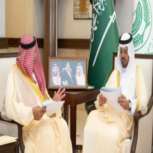 نائب أمير منطقة مكة المكرمة يطّلع على أداء مطار الملك عبدالعزيز الدولي