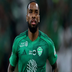 جماهير الأهلي تترقب مستقبل إيفان توني.. وأنباء عن عودته للدوري الإنجليزي