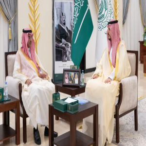 محافظ الطائف يطّلع على استعدادات العام الدراسي الجديد ومشروع نظام التعليم العام