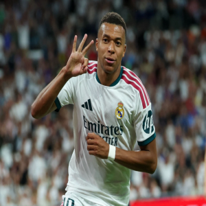 مبابي يقود ريال مدريد لاكتساح سوسيداد برباعية في الليجا