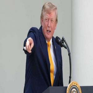 ترامب يعلن عن إبرام اتفاق يمنح أمريكا حصة ضخمة من نفط فنزويلا