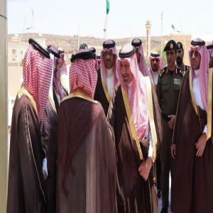 أمير منطقة نجران يُدشّن المقر الجديد لمحافظة بدر الجنوب