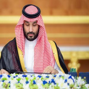 سمو ولي العهد يرأس جلسة مجلس الوزراء في جدة