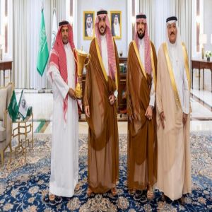 أمير منطقة الجوف يستقبل عطالله الشراري بمناسبة تحقيقه كأس "هامة طويق"