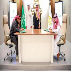 أمانة الباحة توقّع عقودًا استثمارية في المندق بأكثر من 4 ملايين ريال