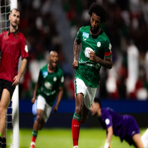 تشيلسي يفاوض فينالدوم في صفقة انتقال حر