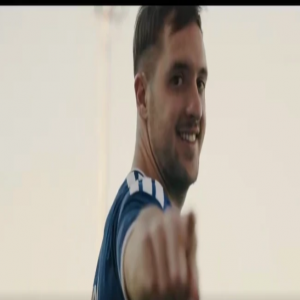 رسميًا.. نيوم يعلن التعاقد مع الأرجنتيني فالنتين فادا