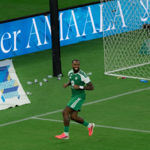 توني ينفرد بصدارة هدافي دوري روشن