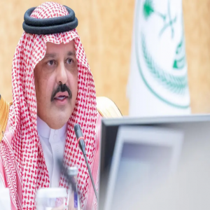 أمير حائل يرأس اجتماع اللجنة الرئيسة للدفاع المدني بالمنطقة