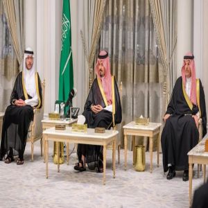 أمير المدينة المنورة يستقبل أعضاء مجلس المنطقة المعينين حديثًا