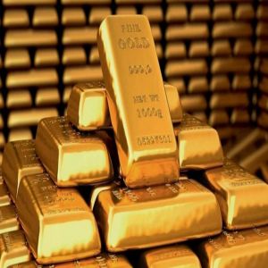 الذهب يرتفع 1 % والعيون على أسعار الفائدة