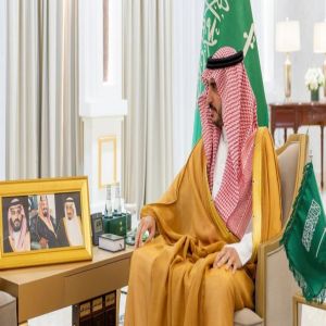 أمير الجوف يتسلّم التقرير الإحصائي السنوي لقوة أمن المنشآت بالمنطقة