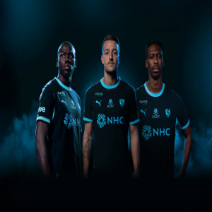 الهلال يكشف عن طقمه الثالث لموسم 2026-2027