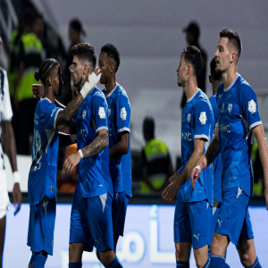 الهلال يفقد 5 لاعبين أمام التعاون