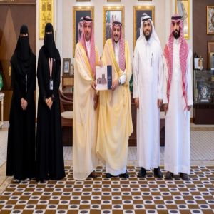 أمير القصيم يتسلّم التقرير السنوي لفرع هيئة التراث بالمنطقة