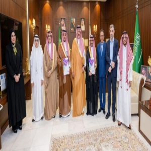 أمير حائل يشهد توقيع عقد استثماري لإنشاء مصنع متكامل لتخزين وتعبئة وتوزيع الغاز