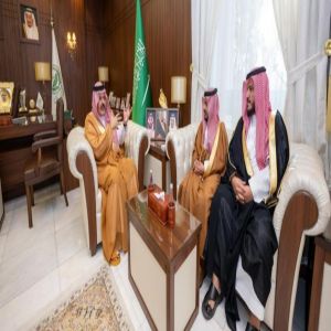 أمير حائل يستقبل رئيس مجلس إدارة جمعية تحفيظ القرآن الكريم بالمنطقة