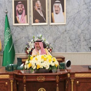 أمير نجران يرأس اجتماع المحافظين الأول للعام المالي 2026