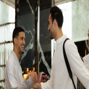 وصول لاعبي الأخضر إلى مقر التجمع استعدادًا لـ"خليجي 27"