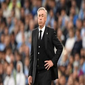 مدرب البرازيل يؤكد بناء جيل جديد ويشيد بقدرات فينيسيوس جونيور