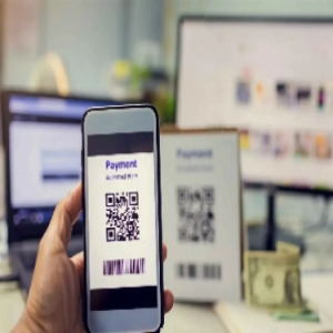 خدعة ذكية.. كيف حاول محتال الاستيلاء على أموال إعلامي شهير؟
