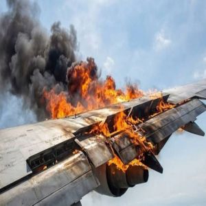 مقتل 14 شخصاً بينهم مسؤولان عسكريان في تحطم طائرة بالكونغو
