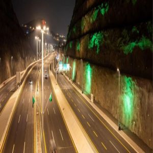 الهيئة الملكية لمدينة مكة تعلن إتاحة الحركة المرورية في عدد من مسارات شبكة الطرق الجديدة بمكة