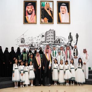 محافظ الطائف يستقبل مدير التعليم ووفدًا طلابيًا