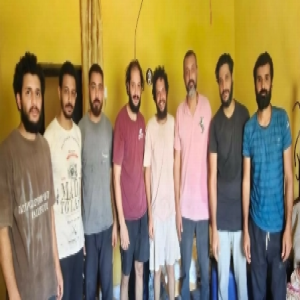 مصر تعلن الإفراج عن 8 بحارة مختطفين على متن ناقلة «M/T Eureka» في الصومال