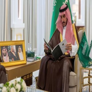 أمير منطقة الجوف يستقبل المدير العام لفرع وزارة البيئة والمياه والزراعة بالمنطقة