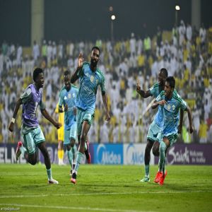 الأهلي يكبد فيتوريا الخسارة الثانية