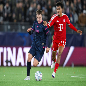 بايرن ميونيخ يفرّط في الفوز أمام فيكينغ بتعادل مثير في دوري الأبطال