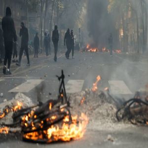 فرنسا تعاين أضرارها غداة احتجاجات طغت عليها أعمال النهب