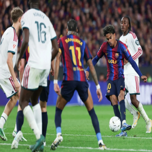 برشلونة المتصدر يبحث عن الفوز لإبعاد ريال مدريد وأتلتيكو عن القمة