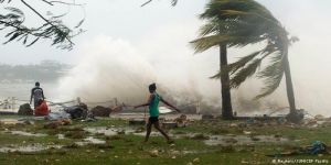 إعصار قوي يجتاح أرخبيل فانواتو في جنوب المحيط الهادئ