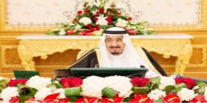 صحيفة قطرية: سياسة الملك سلمان تهدف إلى إعادة الاستقرار والهدوء إلى المنطقة