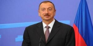 رئيس جمهورية أذربيجان يصل المدينة المنورة