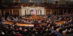 مجلس الشيوخ يعتمد قانون حق الكونغرس في مراجعة الاتفاق حول النووي الإيراني