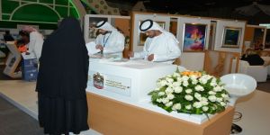 إقبال كبير على جناح وزارة "الثقافة" بمعرض أبو ظبي للكتاب: