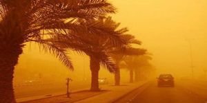 البوارح تغبّر أجواء الرياض غداً.. والتحذير من السيول على عسير والباحة والطائف